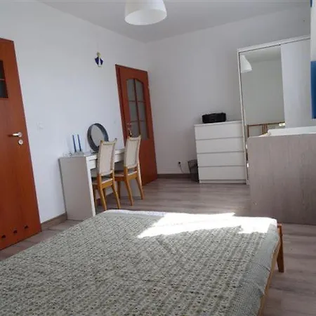 Homestay Przy Jeziorze *