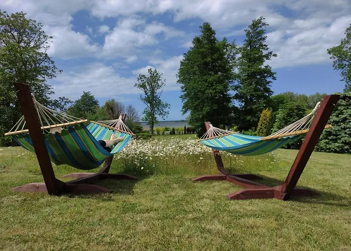 Przy Jeziorze Rum i privatbostad Gardna Wielka